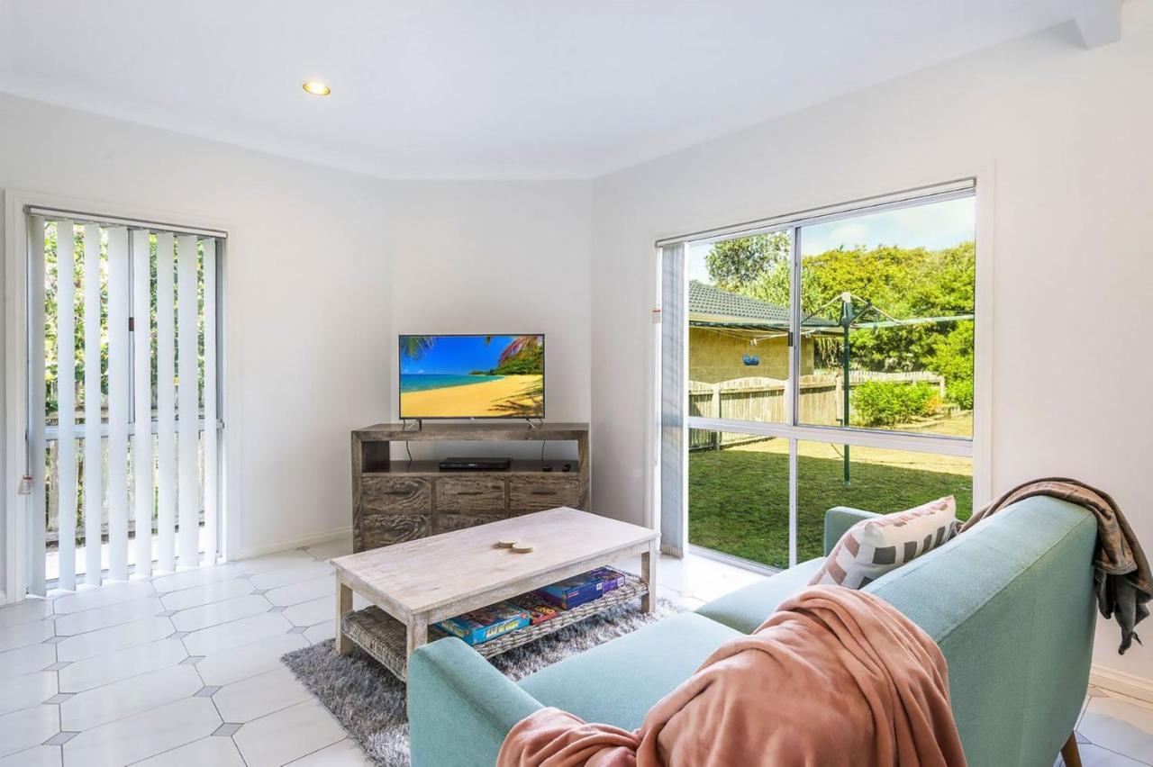 Serendipity - 4 Bedroom Beachfront Lennox Head Home 레녹스해드 외부 사진