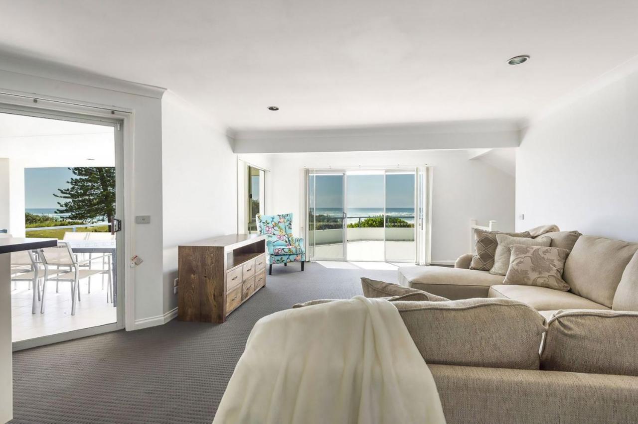 Serendipity - 4 Bedroom Beachfront Lennox Head Home 레녹스해드 외부 사진